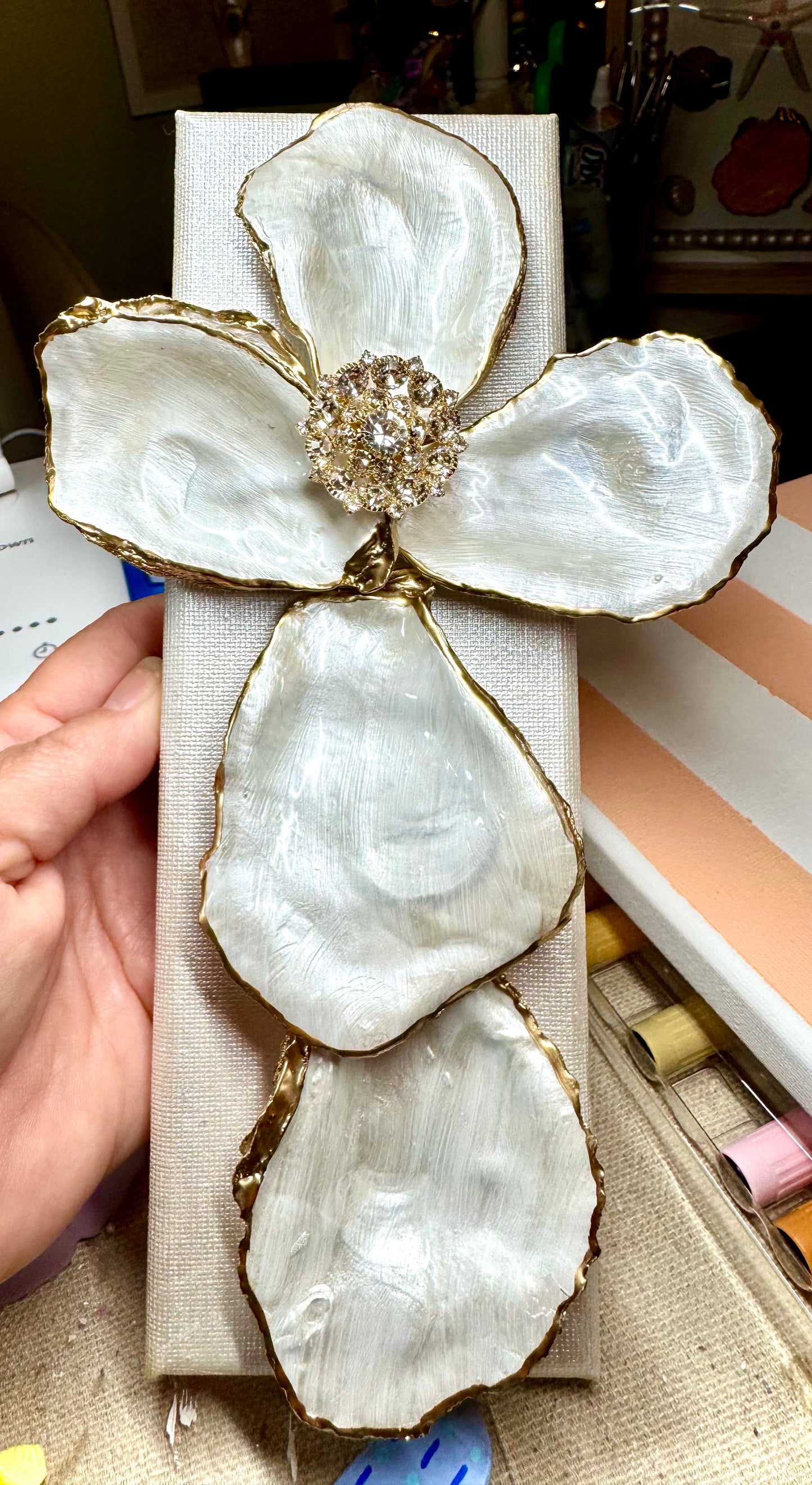 Vintage 9x3 Oyster Cross Art