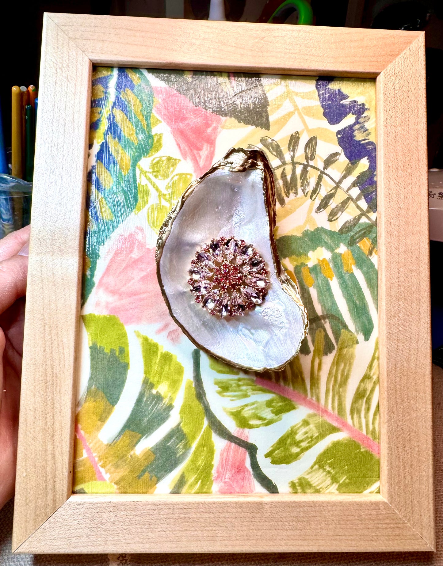 5x7 Framed Oyster Vintage Pink Palm